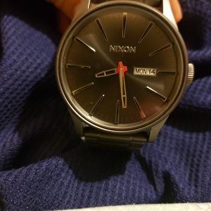 Nixon watch